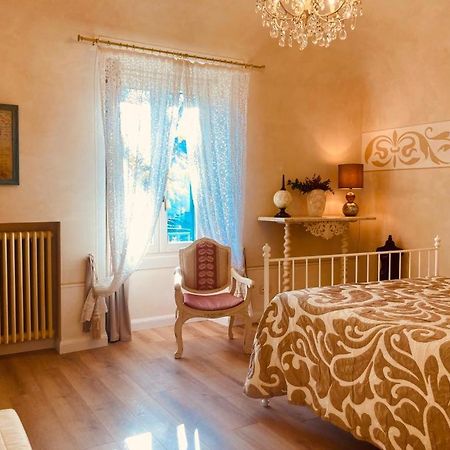 Manzoni37 Bed & Breakfast Нови Лигуре Екстериор снимка